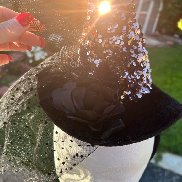 Witch Headband Hat with Sequins - Picture 6 of 11